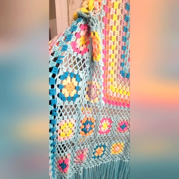 Long Multi Color Knitted Cardigan - Picture 7 of 7